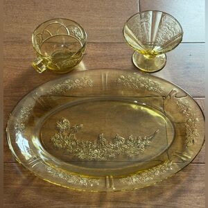 FEDERAL GLASS COMPANY Elegant Yellow Depression Glass